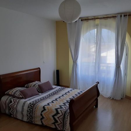 Appartement Spacieux Et Lumineux Oloron-Sainte-Marie Luaran gambar